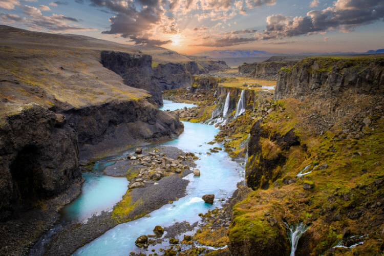 Valley of Tears in Iceland with its breathtaking waterfalls.