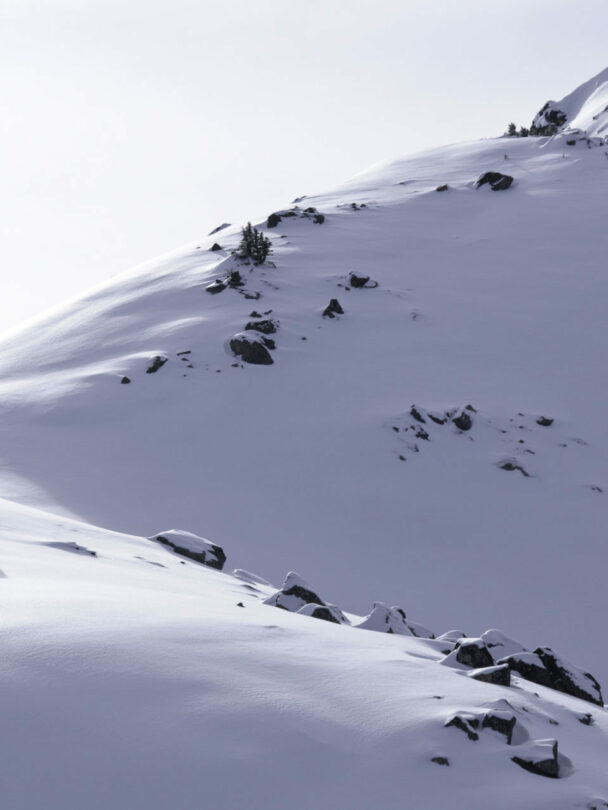 backcountry skiing selkirks