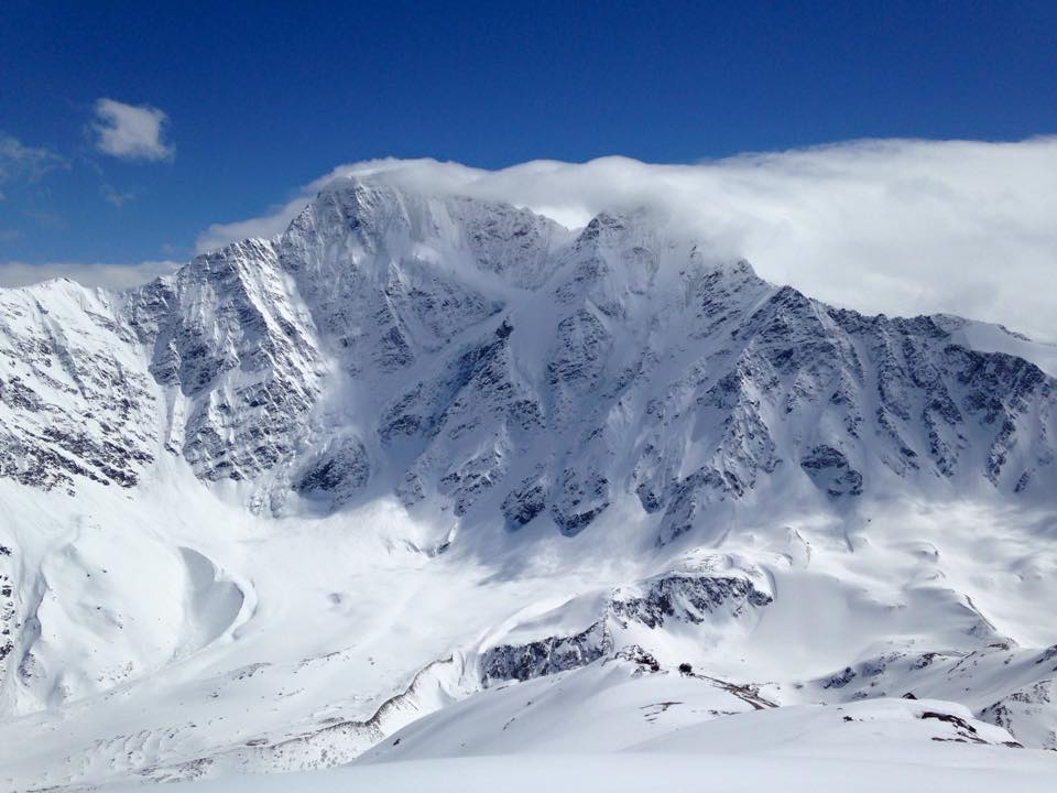 mount elbrus backcountry skiing