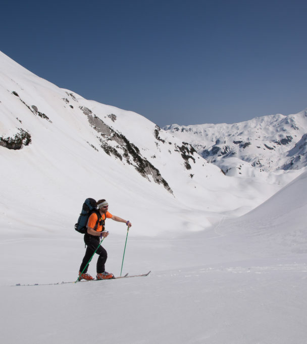 skiing hut to hut slovenia