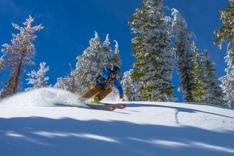 lake tahoe skiing