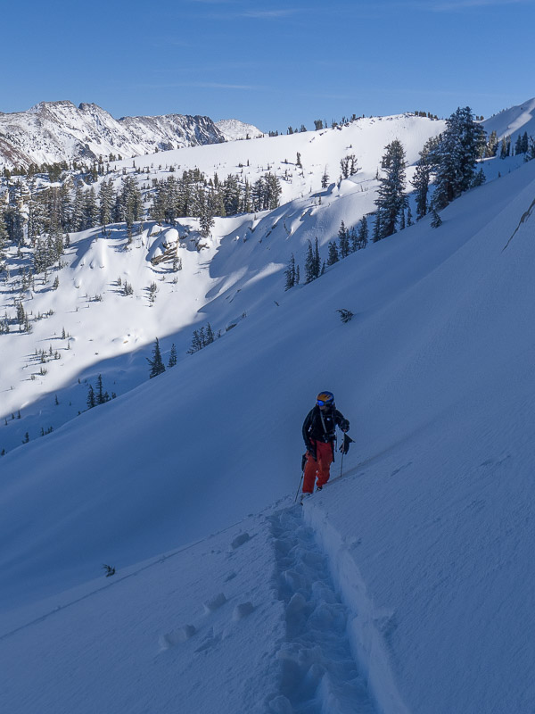 mammoth-backcountry-skiing