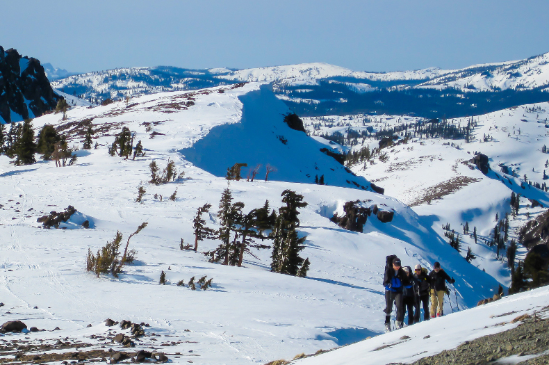 squaw valley skiing traverse