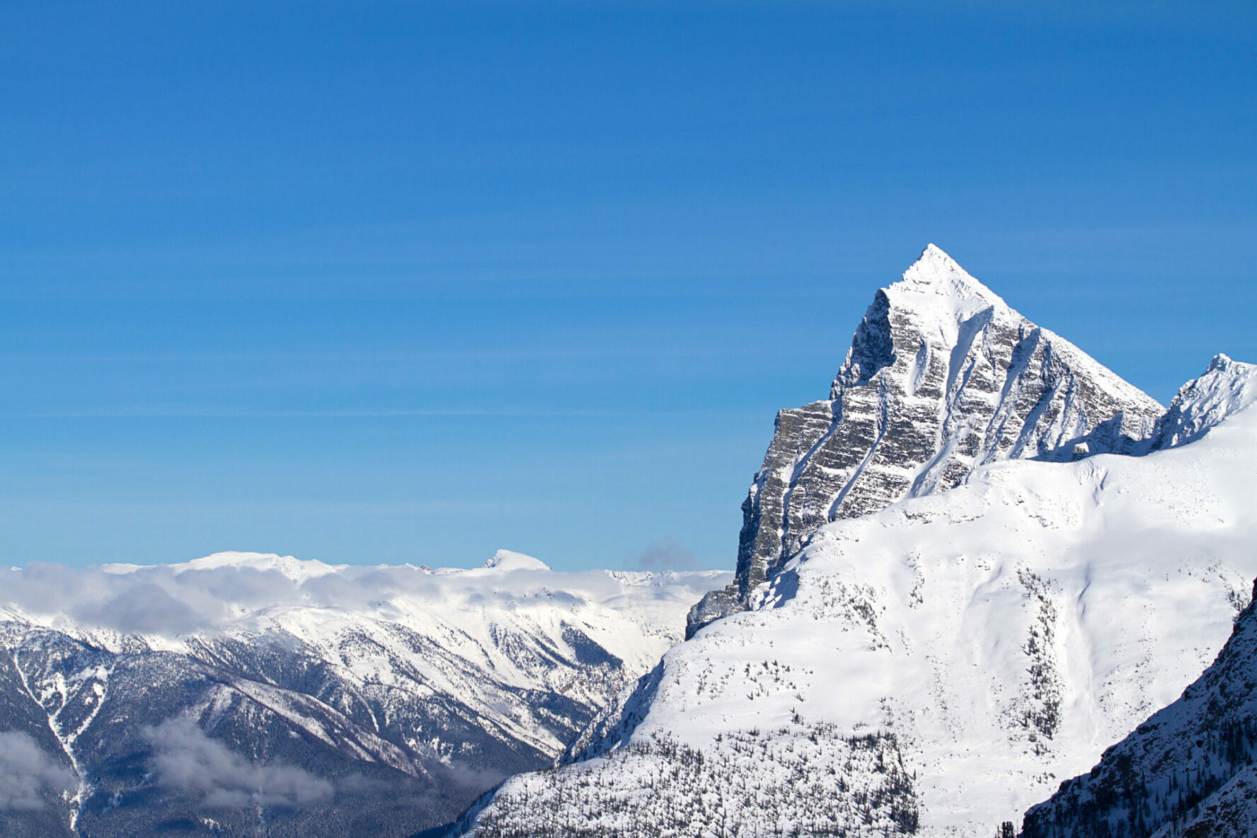 Epic mountain shot in Rogers Pass