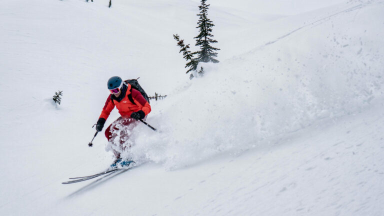 Rogers Pass backountry skiing