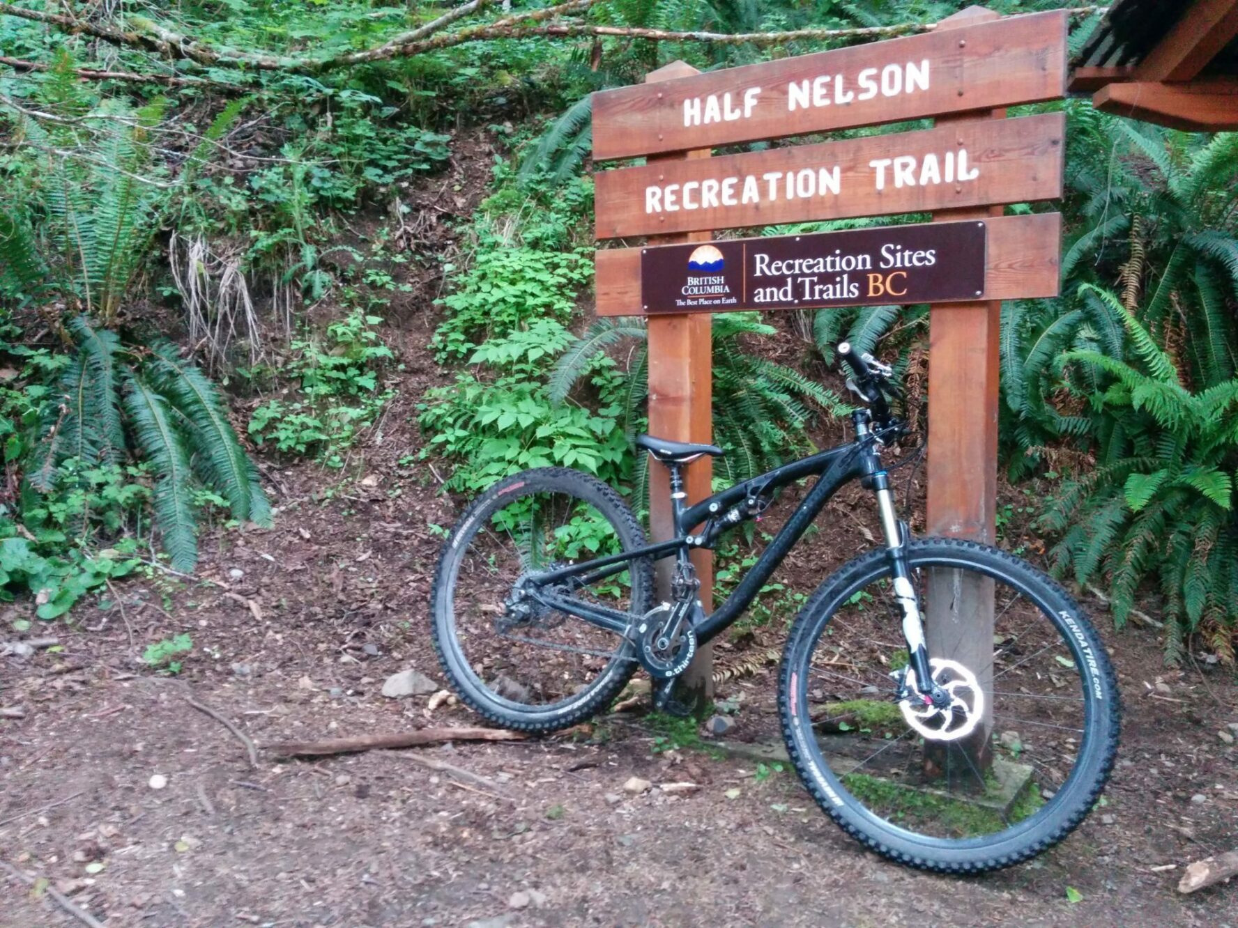 Half nelson trailhead Squamish