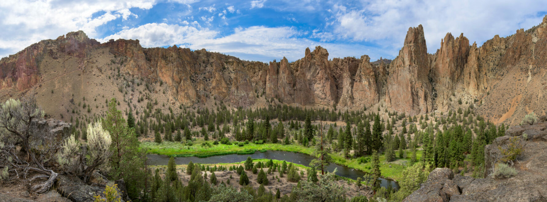 smith rock climbing