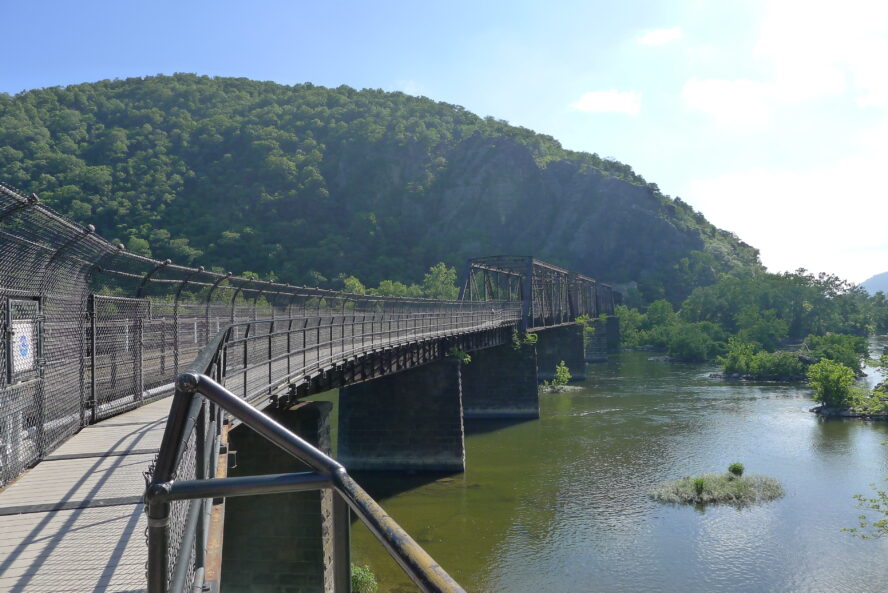 weverton cliffs hiking