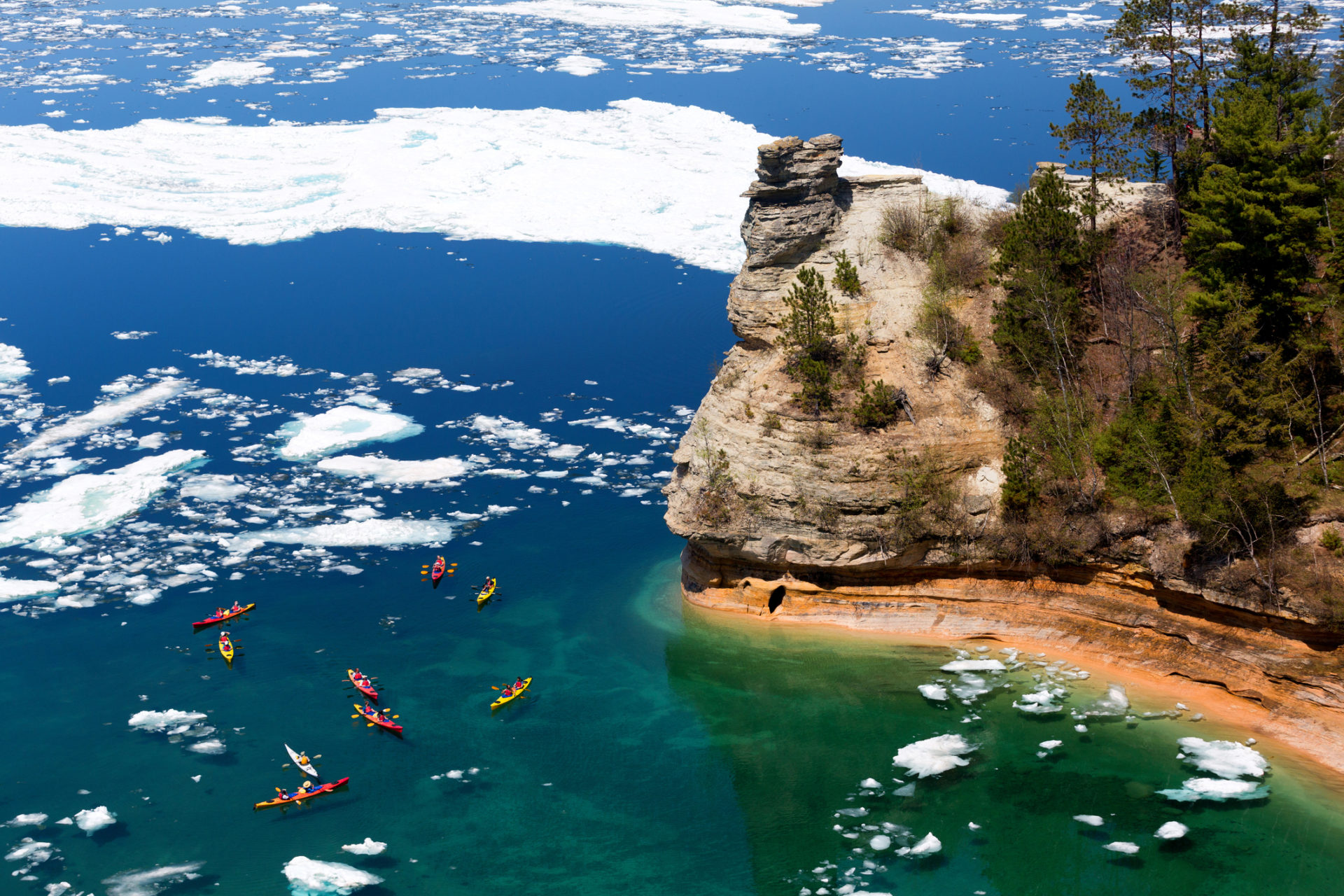Pictured Rocks kayaking