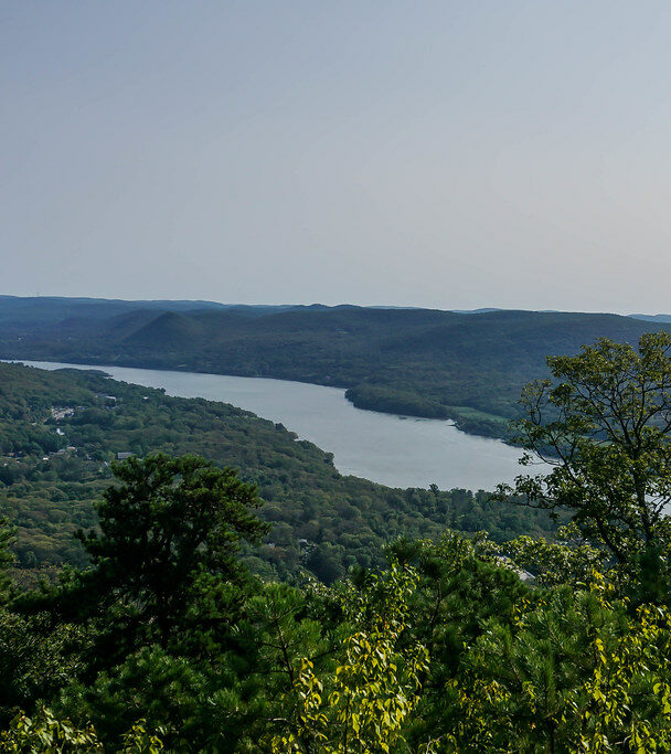 bear mountain state park hiking