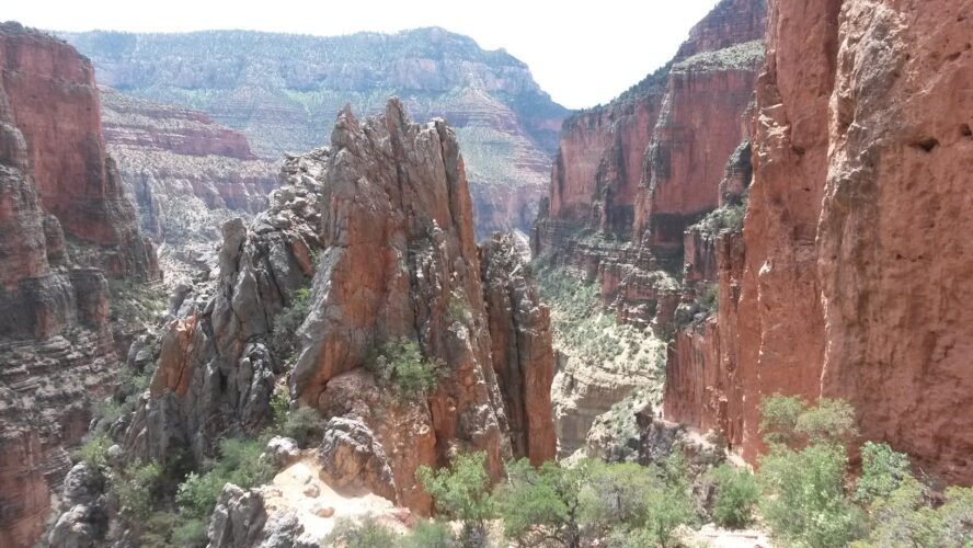 A striking fin visible from the North Kaibab Trail.