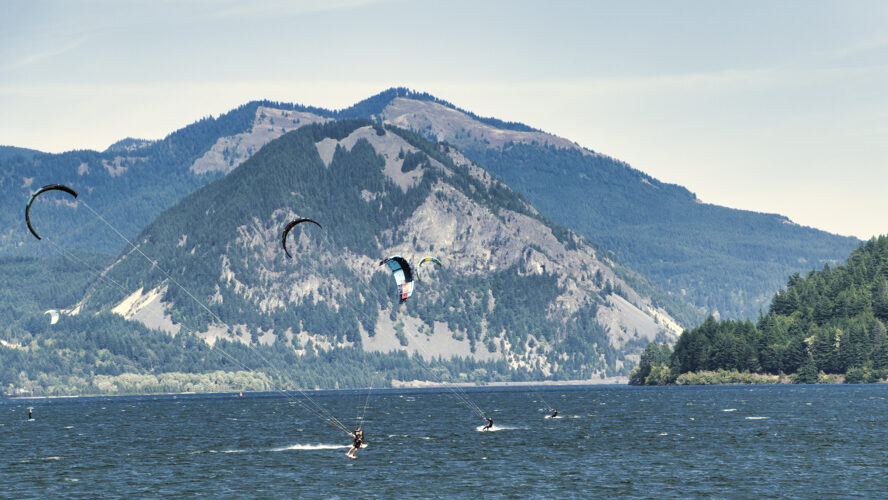 Columbia River Gorge kiteboarding