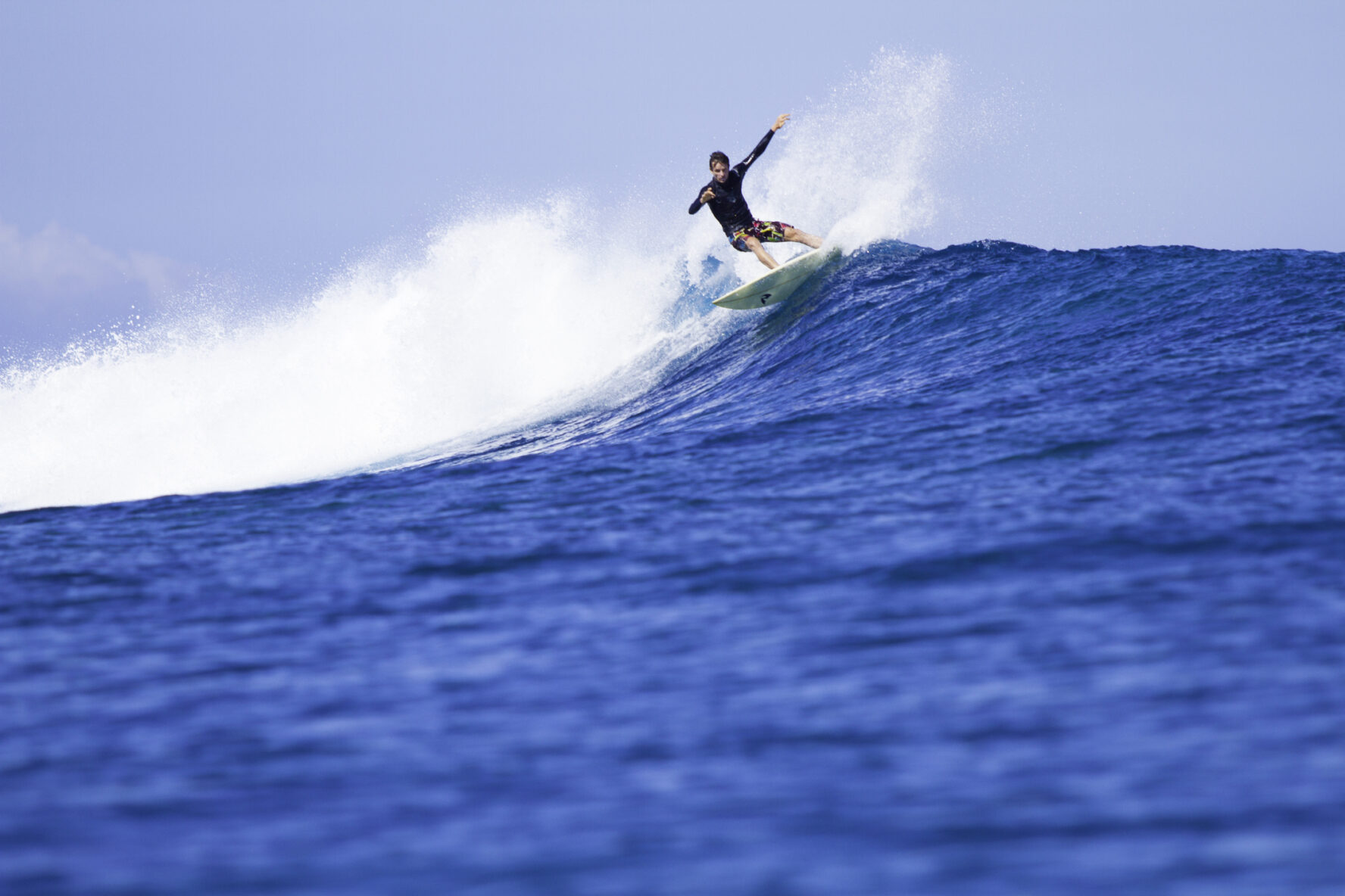 The surf conditions at Cloudbreak are for experts only.