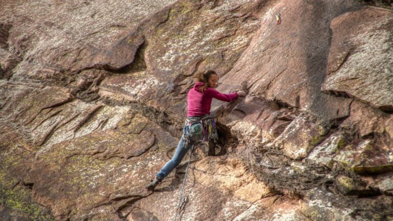 Group rock climbing courses near Denver, Colorado