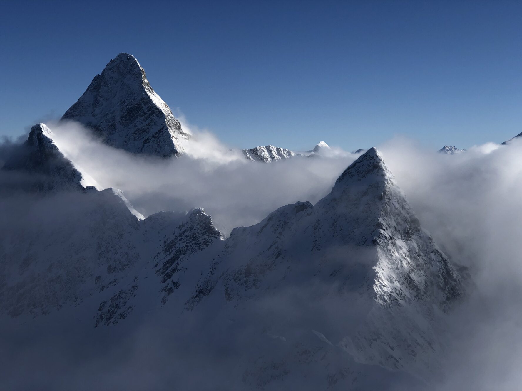 Rogers Pass backountry skiing