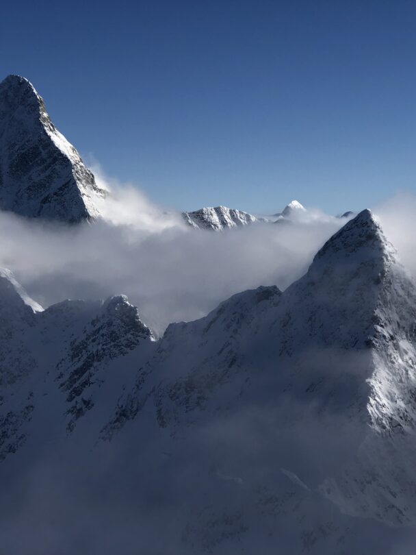 Rogers Pass backountry skiing