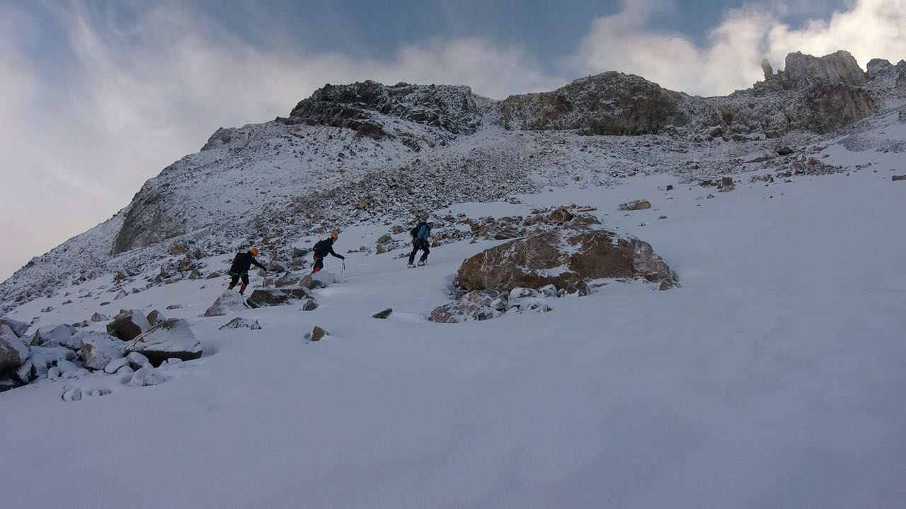 Hike to Jose Rivas' refuge