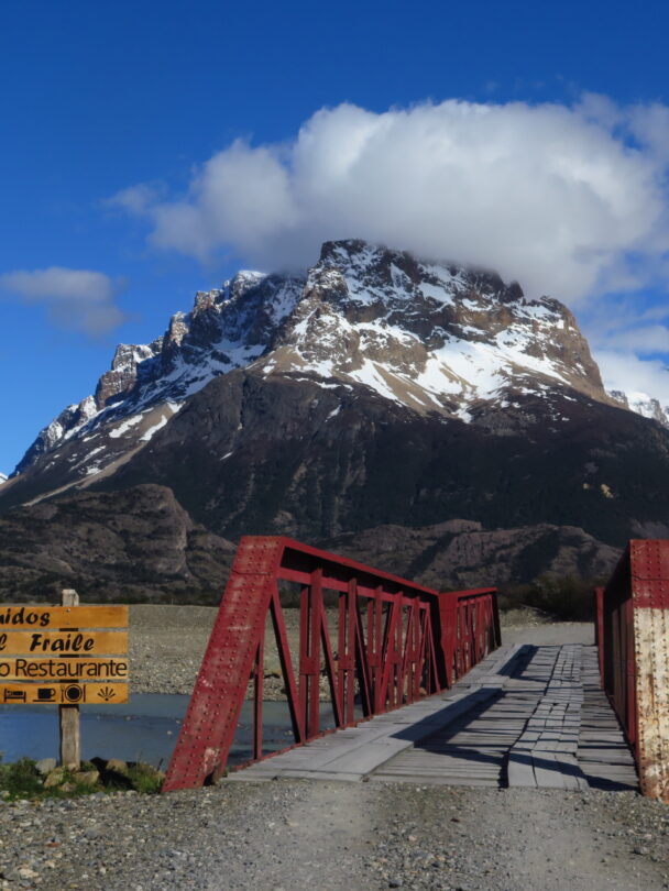 El Chalten Paso del Cuadrado hiking