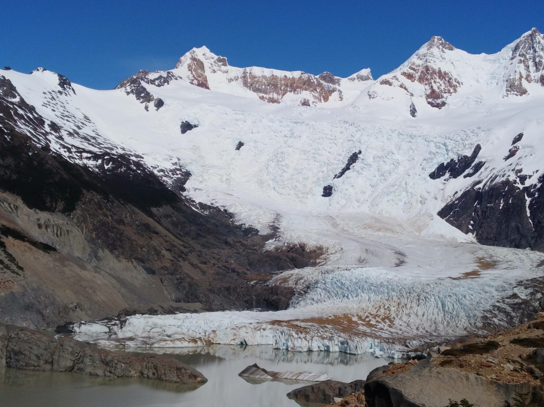 El Chalten Paso del Cuadrado hiking