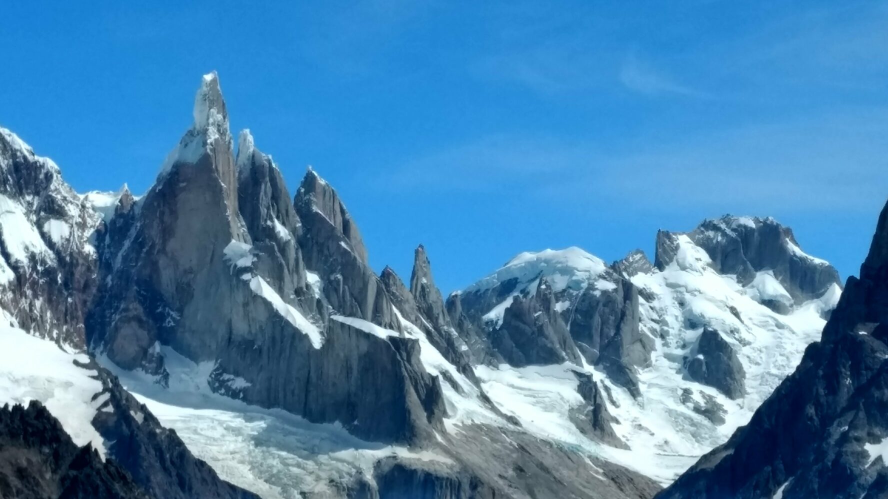 El Chalten Paso del Cuadrado hiking