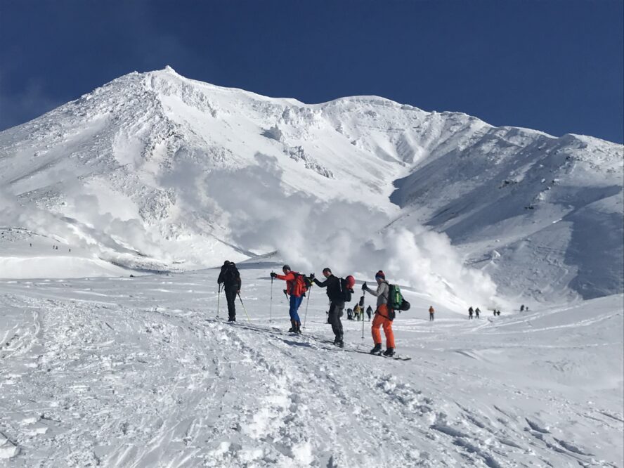 asahidake-backcountry-skiing