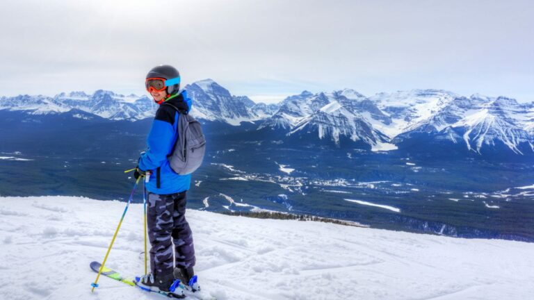 Backcountry Skiing in Lake Louise