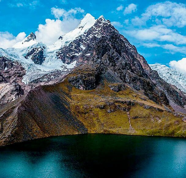 Rainbow Mountain Hike