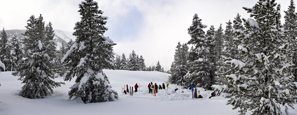 A group of people learning about avalanche on an AIARE Refresher course in Crested Butte