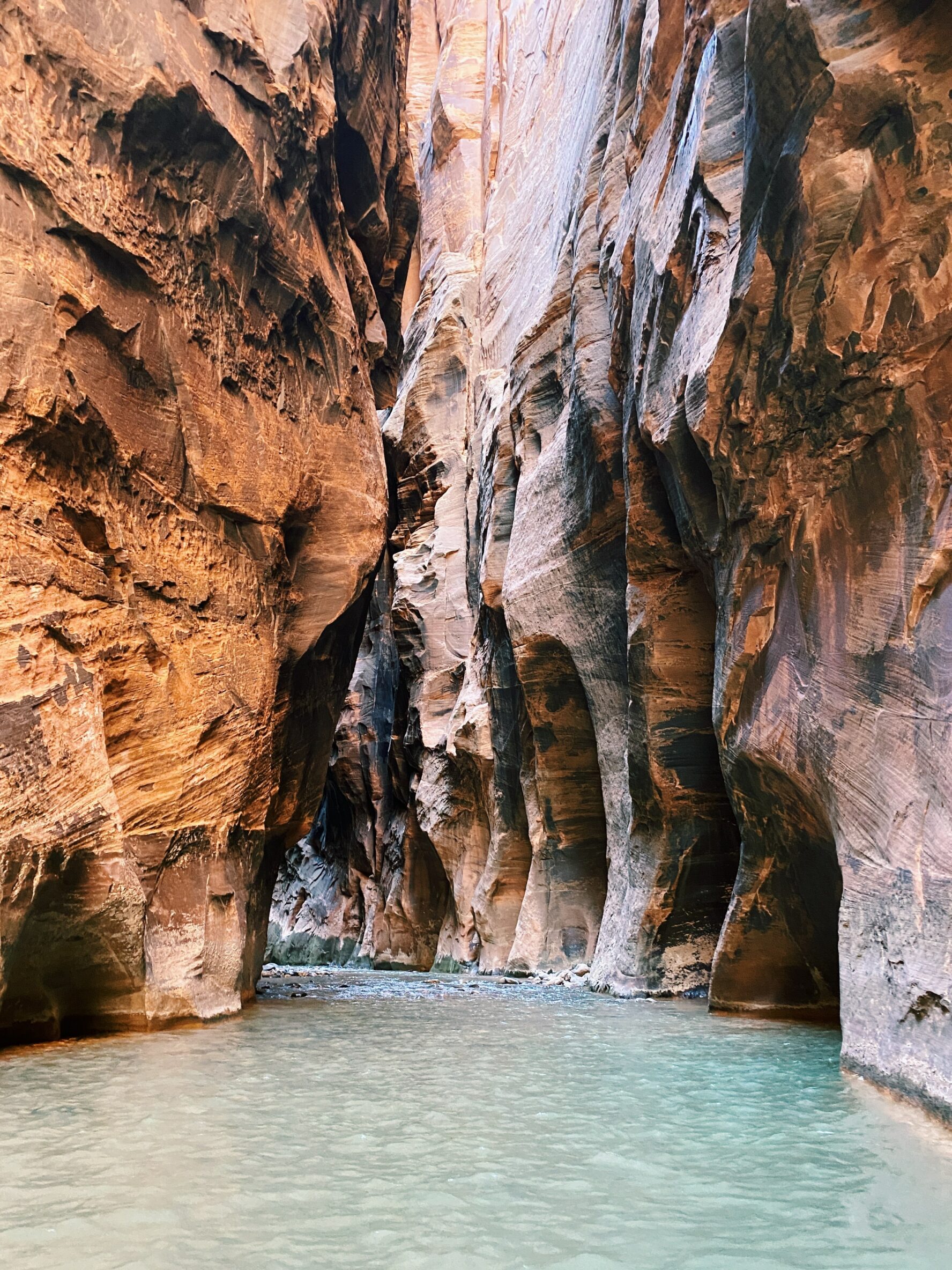 narrows hiking