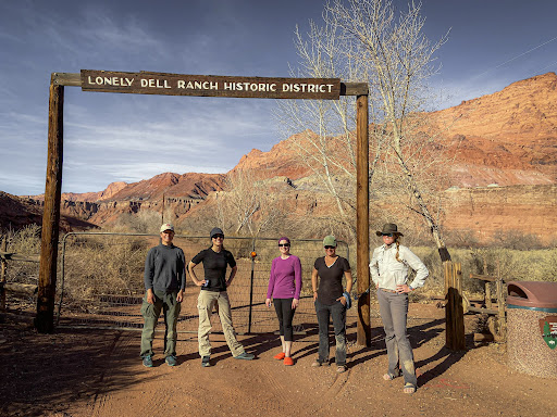 Paria Canyon Backpacking