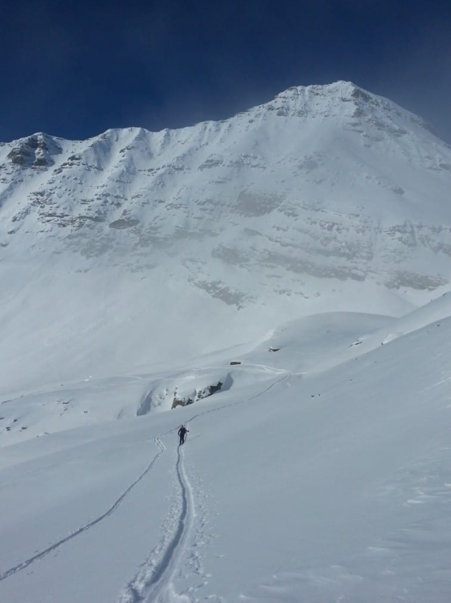 It's best to practice avalanche rescue in the snowy Rockies