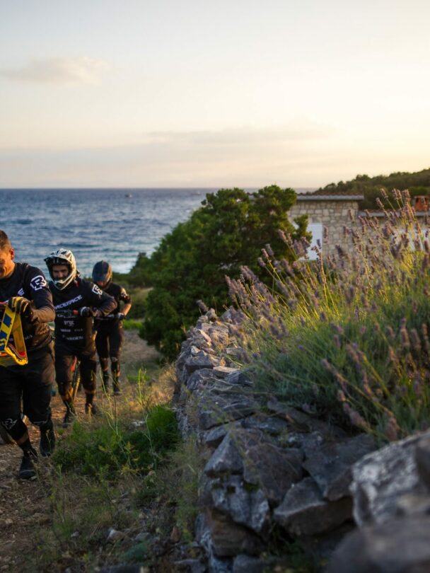 Peru Hill mountain biking tours