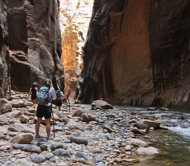 Guided hiking in Bryce Canyon National Park
