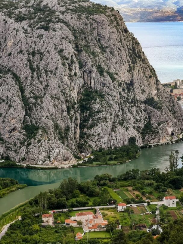 Peru Hill mountain biking tours