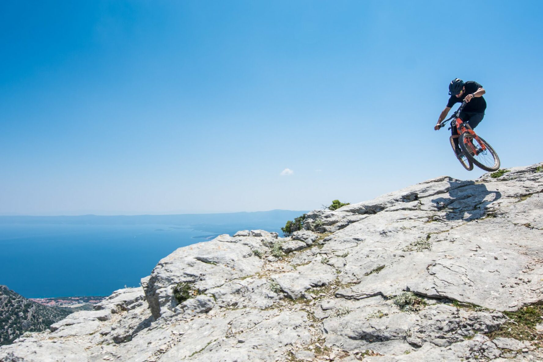 Stunts on cliffs of Omis