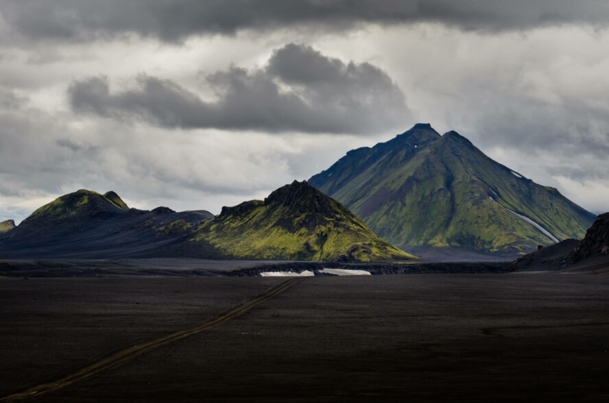 The black sands of Mælifellssandur lying beneath the green mountains are a sight to behold, and make htis one of Iceland’s best volcano hikes