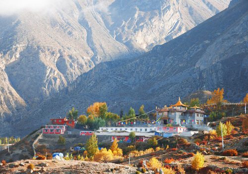 Guided Hiking of the Annapurna Circuit Trek