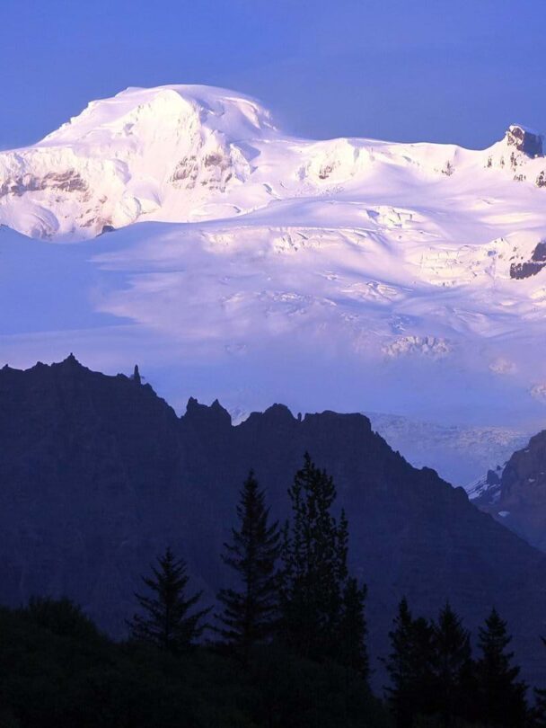 The ultimate volcano ski touring in Iceland