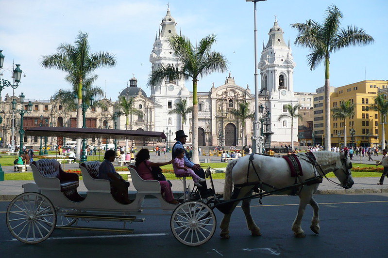 Tourists in a carriage in Lima