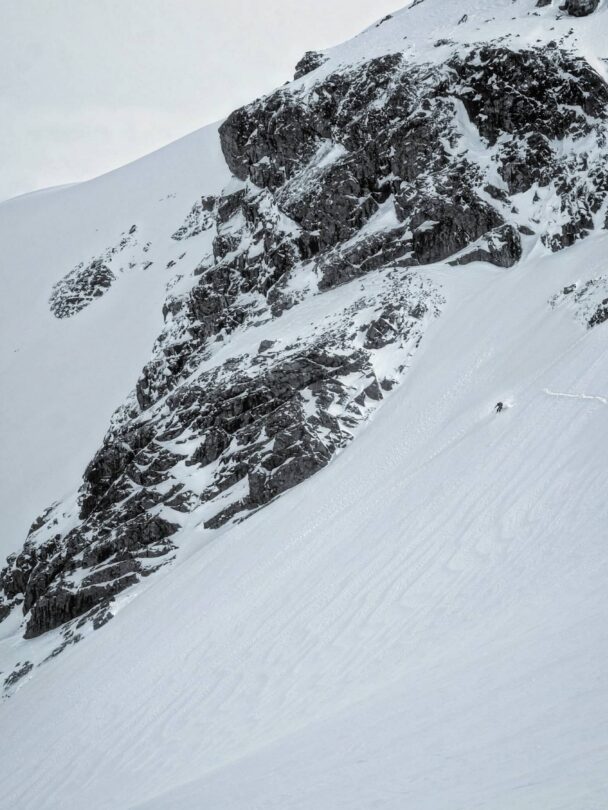 Women’s AIARE Avalanche Courses in Lake Tahoe