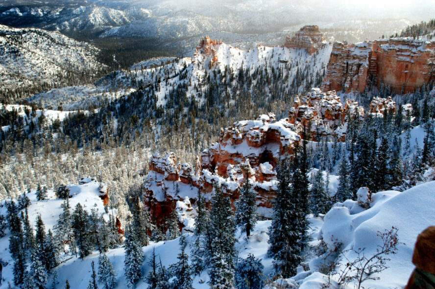 At about 8,000 feet, winters bring more snow than you might expect, but without the crowds, it’s also one of the best times to visit Bryce Canyon!