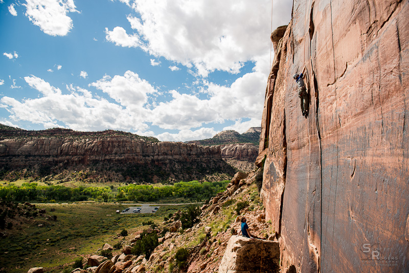 Crack climbers on a wall in Indian Creek