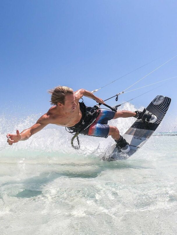 Kitesurfing safari on islands in the Red Sea, Egypt