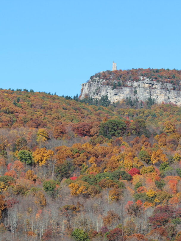 Hiking in the Shawangunks Mountains, New York, with a guide