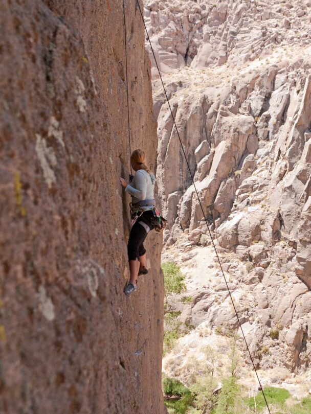 Group Climbing Courses in the Owens River Gorge
