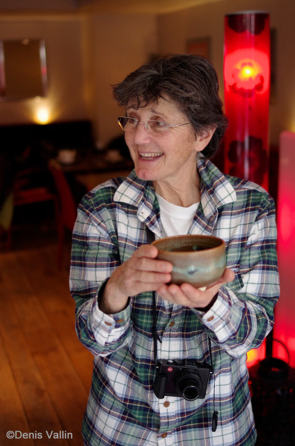 A guide holding a bowl, the Chamonix area