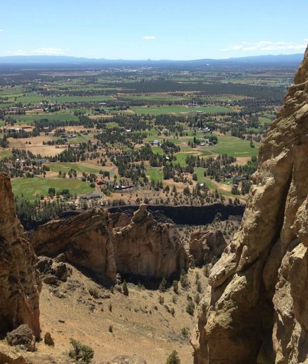 Youth climbing camp in Smith Rock State Park