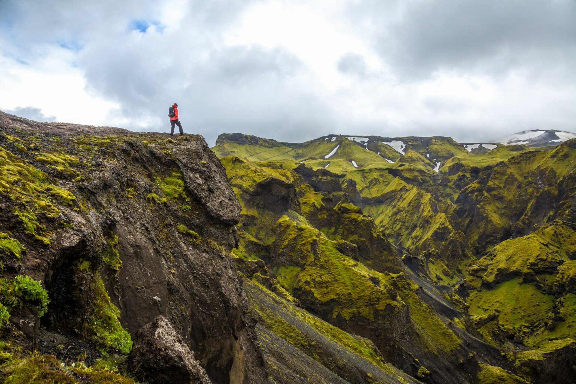 Hiking in Laugavegur Valley and South Coast