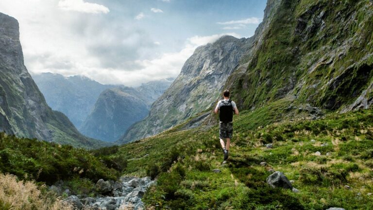 Hiking Tour of New Zealand’s Southern Island