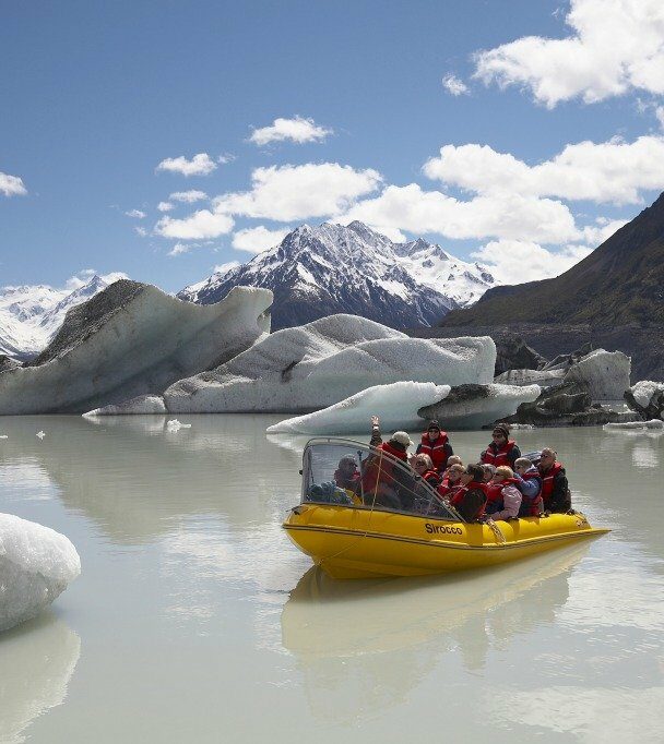 New Zealand Uncut Hiking Adventure